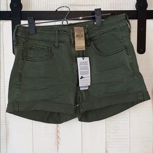 Army green American Eagle super stretch shorts